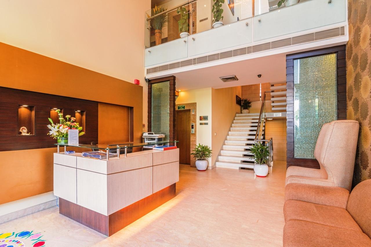 Royal Residence Mg Road Гургаон Экстерьер фото